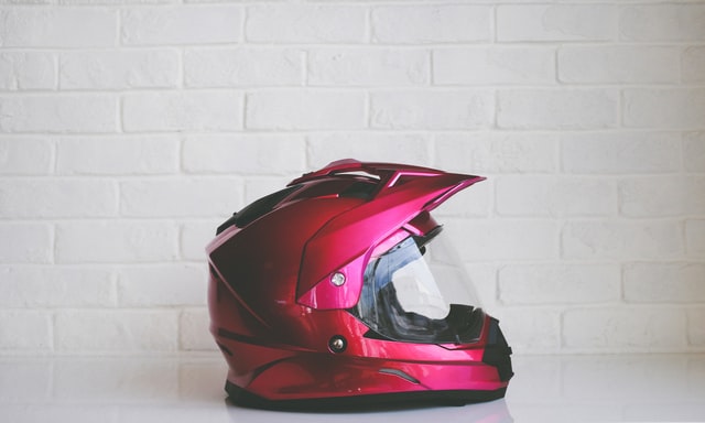 How to get rid of bad smell from helmet?